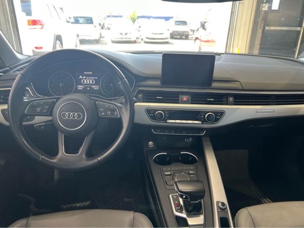 Audi A4 2019