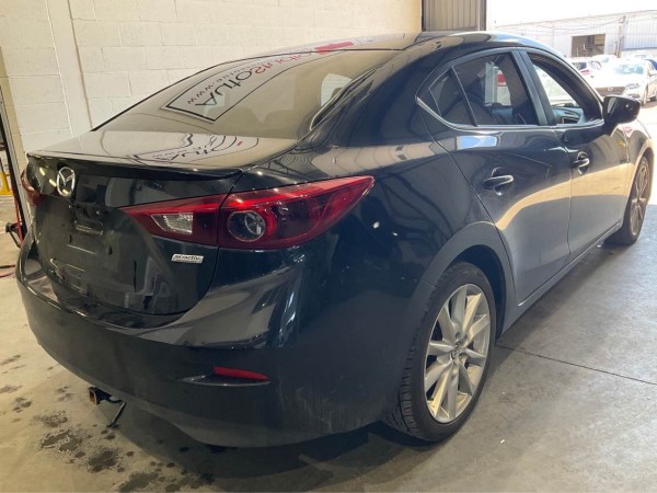 Mazda 3 2017