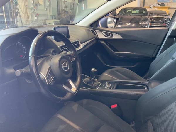 Mazda 3 2017